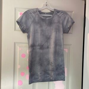 Lululemon Swiftly Tech